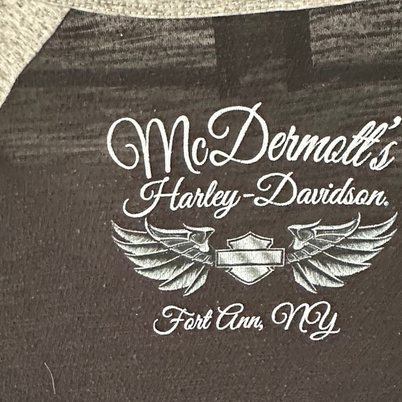 Harley-Davidson Women's Black and Gray Long Sleeve Tee - Picture 6 of 7